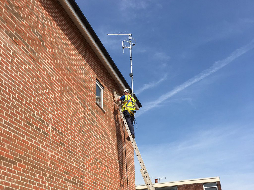 Tv aerial Installation engineer