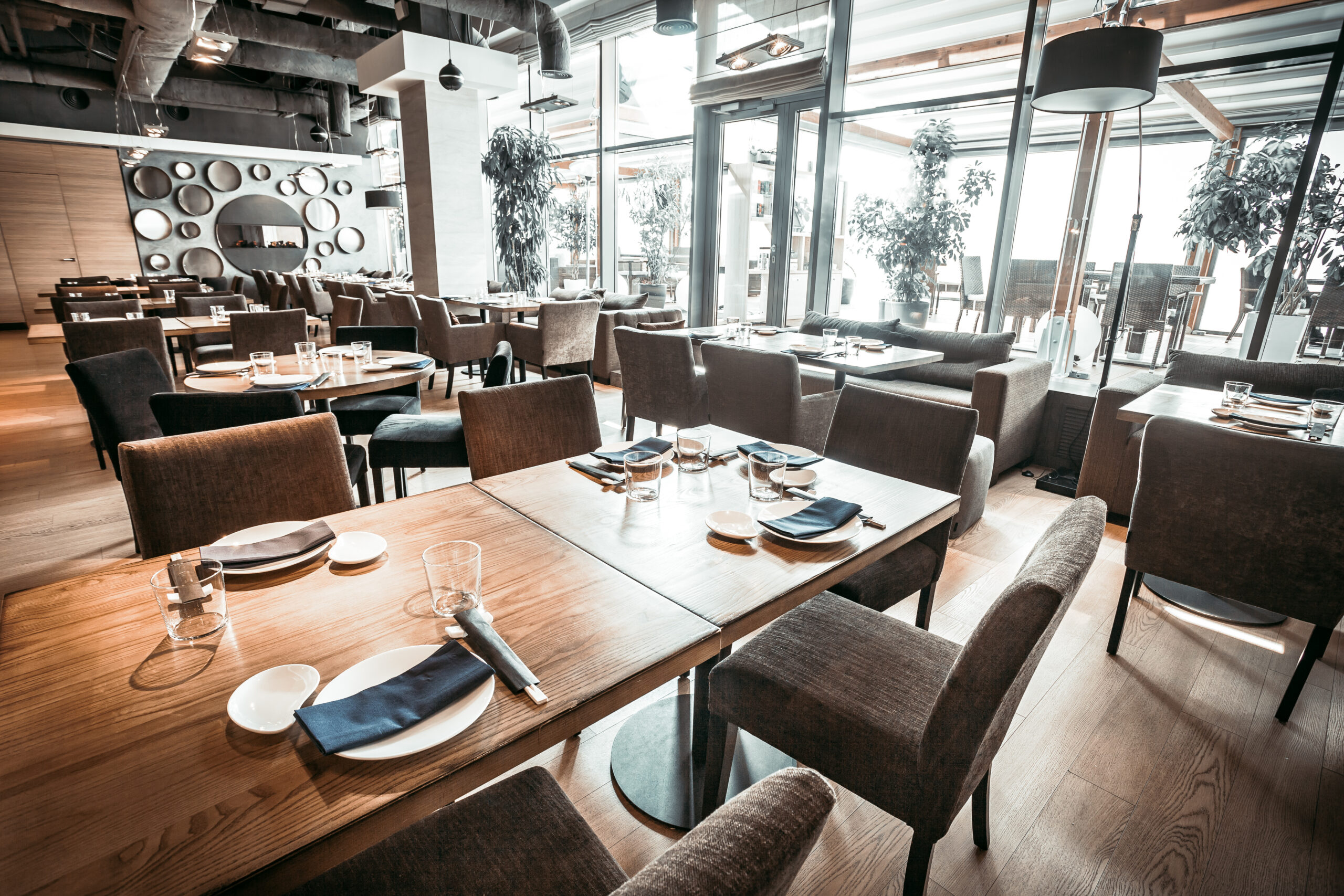 multi room audio for restaurant